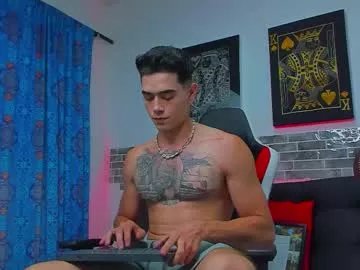 Freechat chepe_fit on Chaturbate