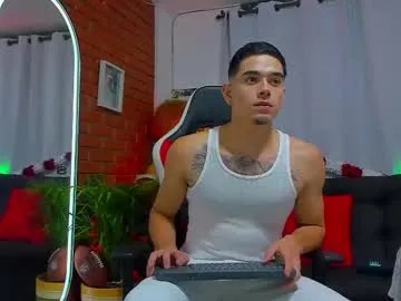 Freechat chepe_fit on Chaturbate