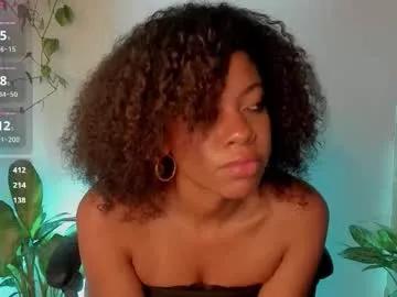 Private cherrybr_ on Chaturbate