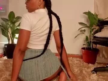 Private cherrybr_ on Chaturbate