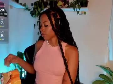 Private cherrybr_ on Chaturbate
