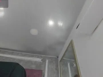 conny_curly on Chaturbate 