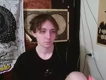 Freechat cosmonudes on Chaturbate