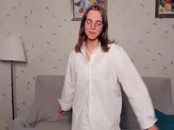 Freechat cutefluffy on Chaturbate