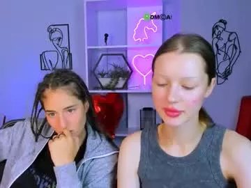 Freechat daisy_baby_ on Chaturbate