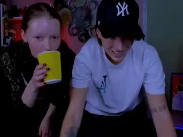 Freechat daisy_baby_ on Chaturbate