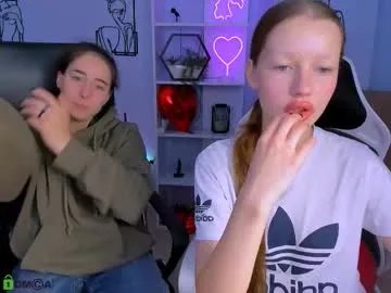 Freechat daisy_baby_ on Chaturbate