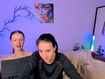 Freechat daisy_baby_ on Chaturbate