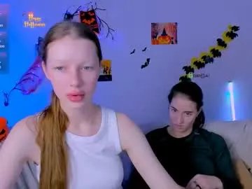 Freechat daisy_baby_ on Chaturbate