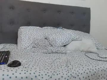 dalila_22 — Toples bounce boobs [40 tokens left] #mature #curvy #mommy #bigass #bigpussylips