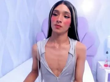 dara_petite_ on Chaturbate 