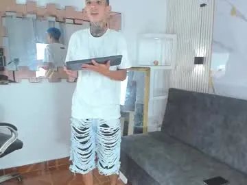 Freechat darwin_ggh on Chaturbate