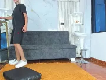 Freechat darwin_ggh on Chaturbate