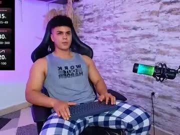 Freechat edward__clarck on Chaturbate