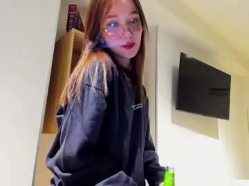 ellie_leen on Chaturbate