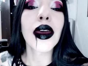 emearld_black on Chaturbate