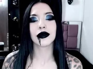 emearld_black on Chaturbate