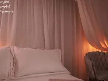 emiilycampbell on Chaturbate