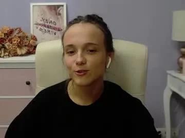 Freechat emilly_lust99 on Chaturbate