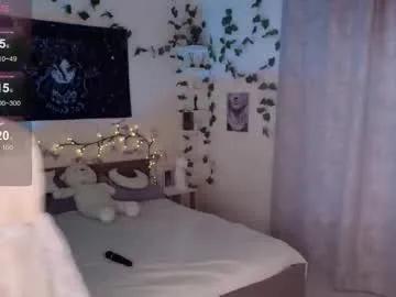 Freechat emily_relishh on Chaturbate