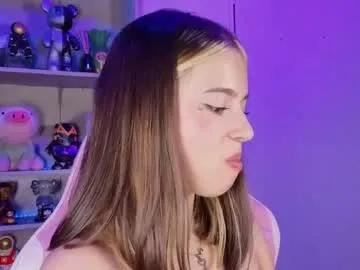 Freechat emilykarterr on Chaturbate