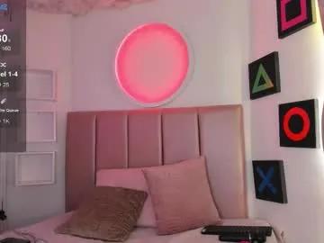 Freechat evaa_jones1 on Chaturbate