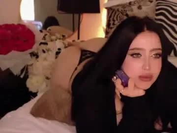 felicia_herceg — red roses for me [1999 tokens left] #new #bigboobs #showinpvt #BJ #bigass