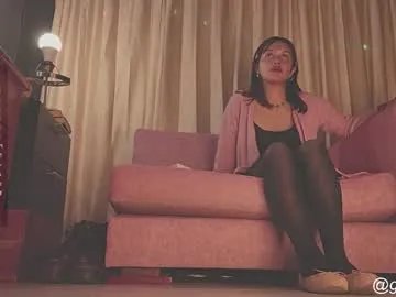 Freechat gigifontaine_ on Chaturbate