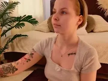 Private gwenhilton on Chaturbate