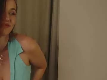 Freechat hell_lo on Chaturbate