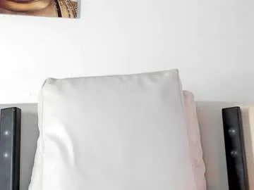 independent_project — creo que soy sexie,q que piensas ?  #muscle #ebony #bigcock #master #uncut [2500 tokens remaining]