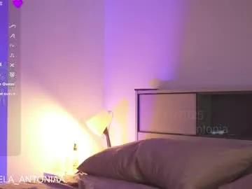 Freechat isabela_antonia_ on Chaturbate