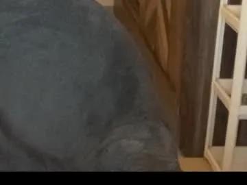 Freechat itsmylife021 on Chaturbate