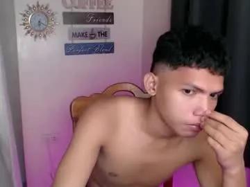 Freechat janlloyd04 on Chaturbate