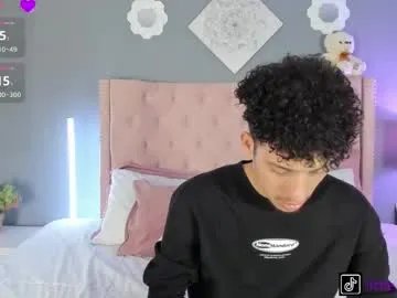 Freechat joeandemma on Chaturbate