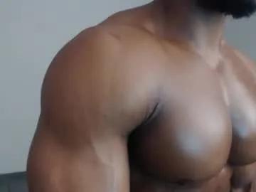 Away johnnydolce50 on Chaturbate