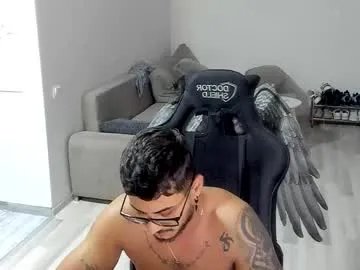 Freechat jonnyporn1 on Chaturbate