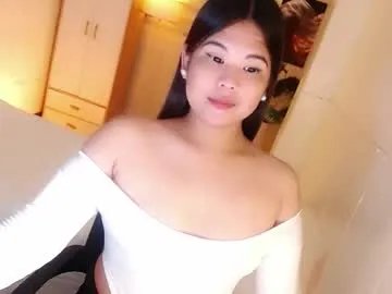Freechat kayleepinay on Chaturbate