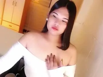 Freechat kayleepinay on Chaturbate