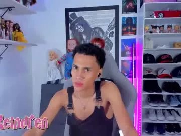 Freechat keindren on Chaturbate