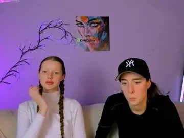 Freechat khloebeauty on Chaturbate