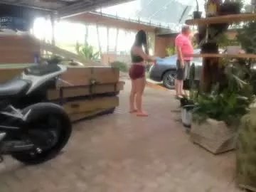 Freechat laylabrasil on Chaturbate