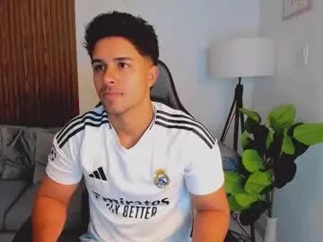 Freechat liam_colliins on Chaturbate