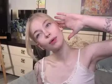 Freechat lidiaklemencic on Chaturbate