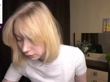 Freechat lidiaklemencic on Chaturbate