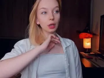 Freechat lidiaklemencic on Chaturbate