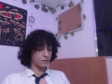 Freechat lildan18 on Chaturbate