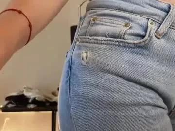 Freechat littleflowers on Chaturbate