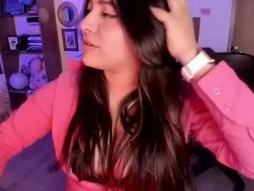 lolaasmith_21 on Chaturbate