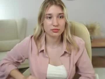 Freechat loookat_me on Chaturbate